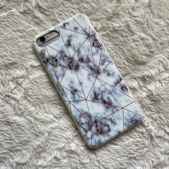 iPhone 7/8+ case - Picture 1 of 2